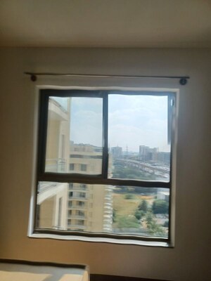 Room in 3.5 BHK Apartment at Century Ethos, Hebbal – for Rent