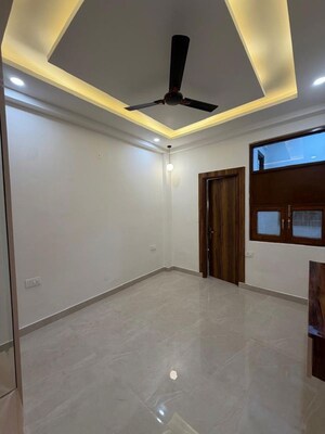 Room in 3 BHK Builder Floor at Niti Khand I – for Sale