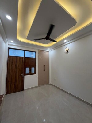 Room in 3 BHK Builder Floor at Niti Khand I – for Sale