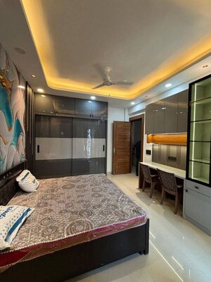 Bedroom in 3 BHK Builder Floor at Saket – for Rent