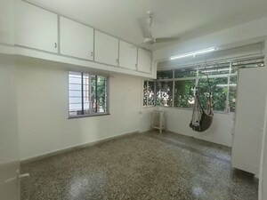 Room in 2 BHK Apartment at Shivalaya Apartment Shivaji Nagar, Shivajinagar – for Rent