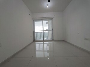 Room in 2 BHK Apartment at Marathon Nexzone Vega 1, New Panvel – for Rent