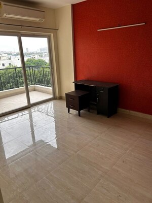 Room in 2 BHK Apartment at Mapsko Casa Bella-Apartments, Sector 82 – for Sale