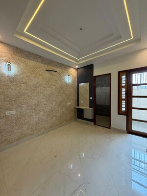 Room in 4 BHK Villa at Sector 125 – for Sale