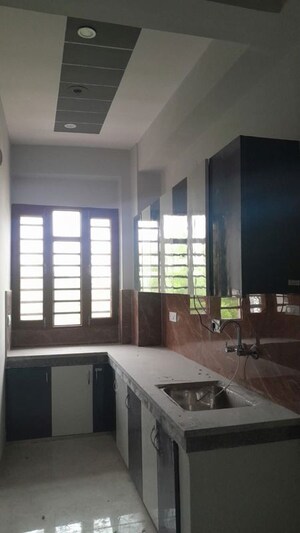 Kitchen in 1 BHK Builder Floor at Palam Vihar – for Rent