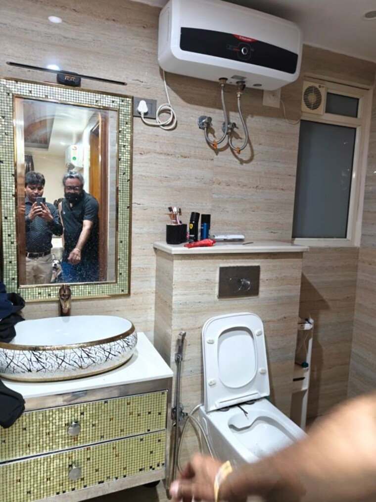 Washroom, svp-gulmohur-garden 3 Bedroom 1310 Sq.Ft. Apartment In Raj Nagar Extension Ghaziabad 10749503