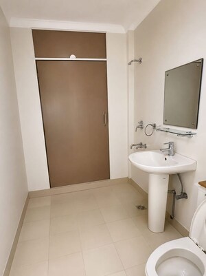 Bathroom in 4 BHK Builder Floor at Rohini Sector 24 – for Rent