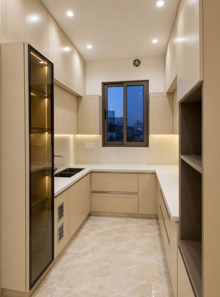 Kitchen, rohini sector 24 4 Bedroom 2300 Sq.Ft. Builder Floor In Rohini Sector 24 Delhi 10749511