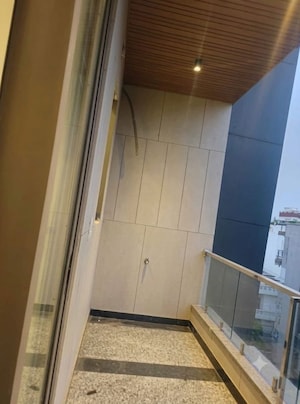 Balcony in 4 BHK Builder Floor at Rohini Sector 24 – for Rent