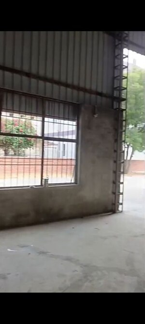 Room in  Warehouse at Farukh Nagar – for Rent