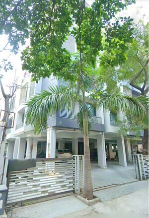 3 BHK Apartment For Rent in Nishtha Devsiddhi Lavish, Navrangpura