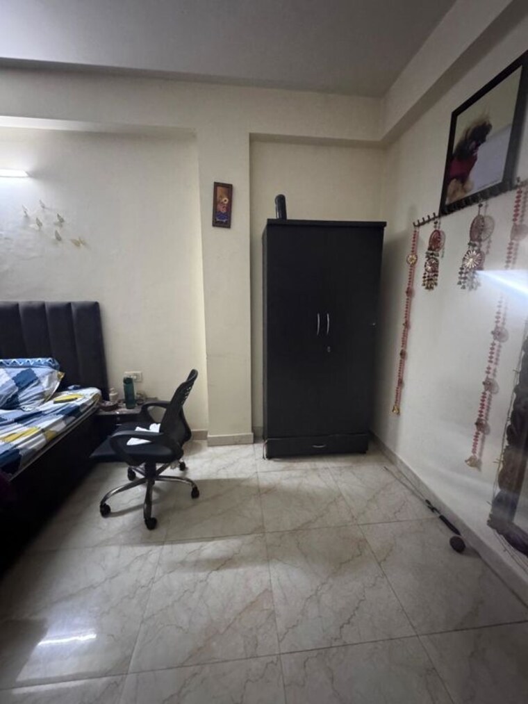  Parking, sector 57 2 Bedroom 180 Sq.Yd. Builder Floor In Sector 57 Gurgaon 10748951