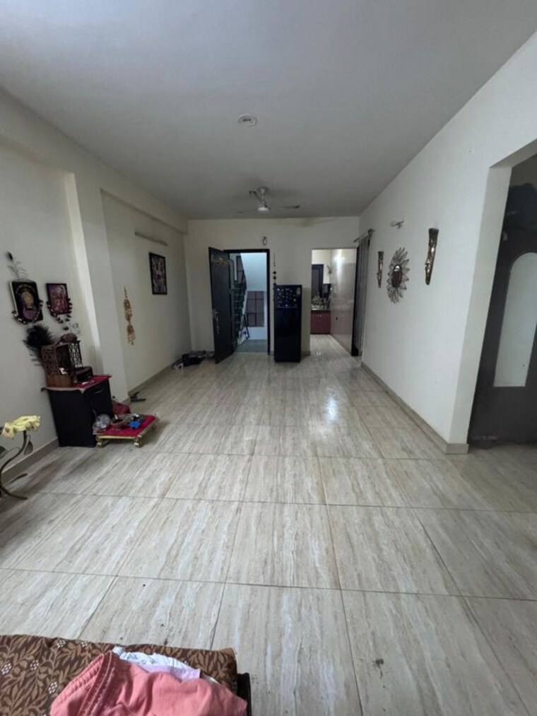 Room, sector 57 2 Bedroom 180 Sq.Yd. Builder Floor In Sector 57 Gurgaon 10748951