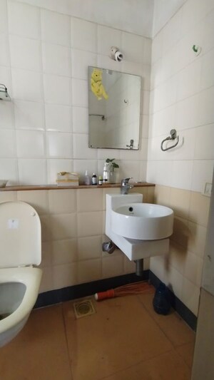 Bathroom in 3 BHK Apartment at Ashish Swapnalok Towers, Goregaon East – for Rent