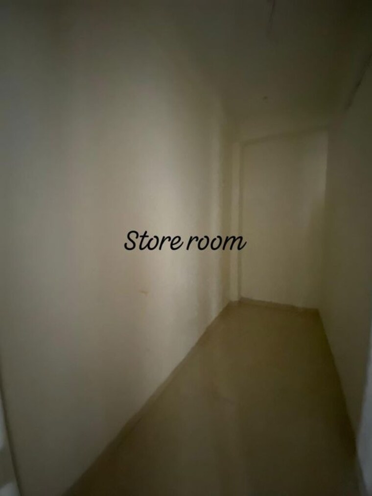 Room, sector 23 3.5 Bedroom 1700 Sq.Ft. Builder Floor In Sector 23 Gurgaon 10749545