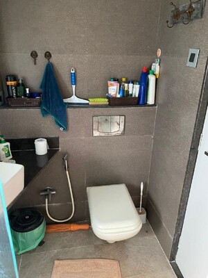 Washroom in 1 BHK Apartment at Bandra West – for Rent