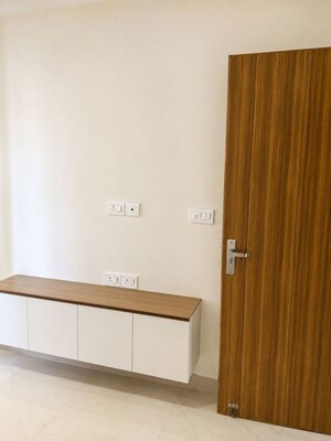 Room in 2.5 BHK Apartment at M3M Sierra, Sector 68 – for Sale