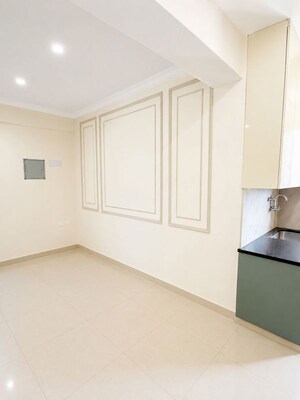 Room in 2.5 BHK Apartment at M3M Sierra, Sector 68 – for Sale