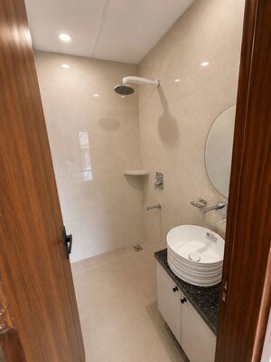 Bathroom in 2 BHK Builder Floor at Sector 42 – for Rent