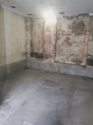 Team Area in  Showroom at Chinar Park – for Rent
