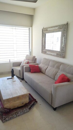 Living Room in 3 BHK Apartment at Twin Towers, Prabhadevi – for Rent