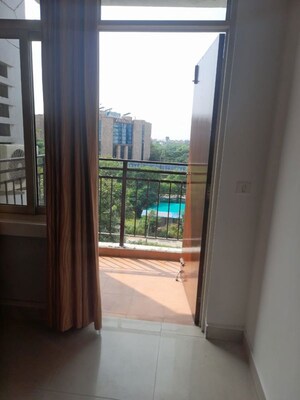 Building Lobby in 3 BHK Apartment at Suncity Essel Tower, Sector 28 – for Rent