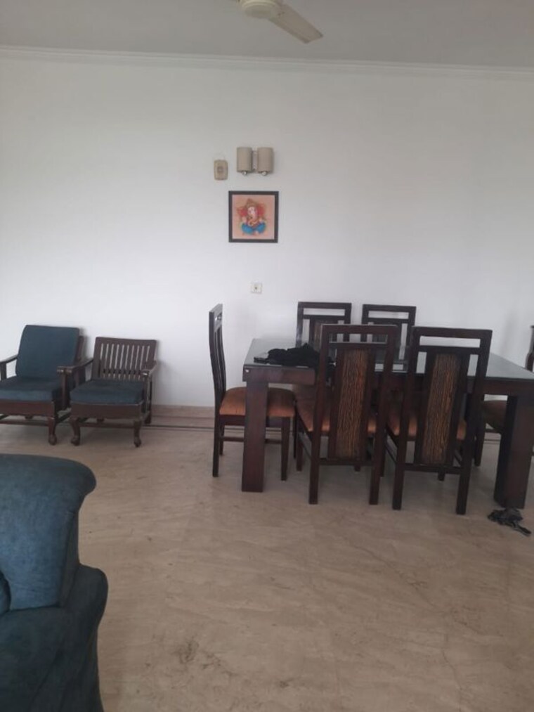 Living Room, suncity-essel-tower 3 Bedroom 1800 Sq.Ft. Apartment In Sector 28 Gurgaon 10746960