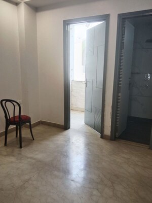 3 BHK Builder Floor For Rent in Janakpuri