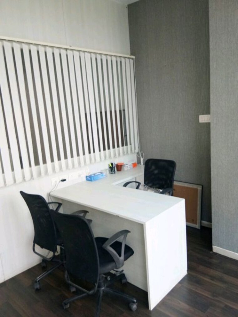 Team Area, platinum-techno-park Commercial Office Space 745 Sq.Ft. In Vashi Sector 30 Navi Mumbai 10749641