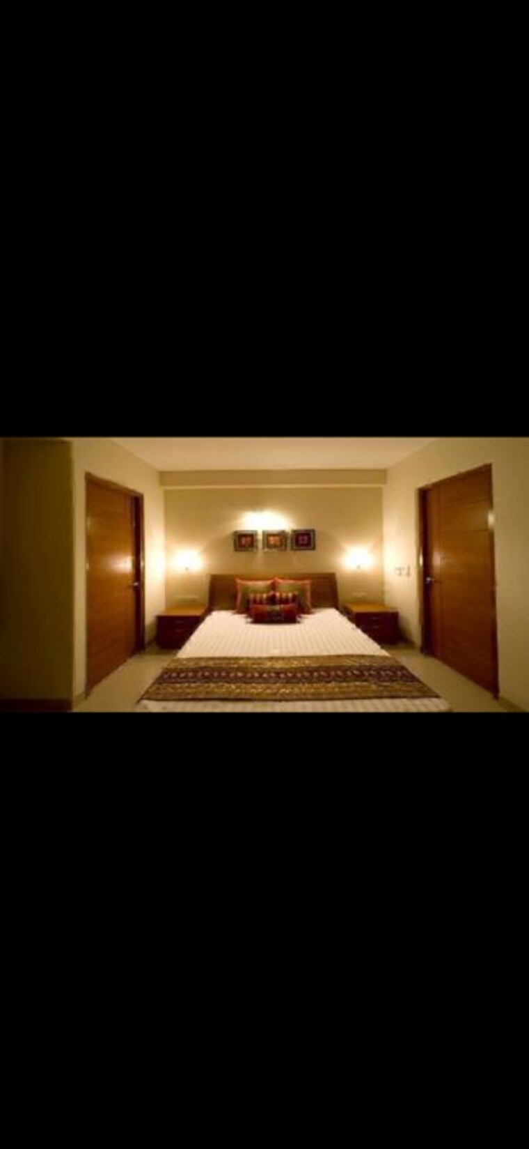 Bedroom, sector 71 6+ Bedroom 300 Sq.Mt. Independent House In Sector 71 Noida 10749670