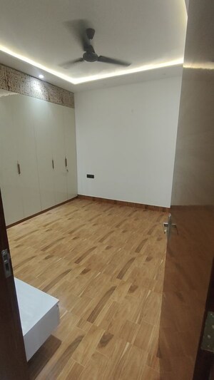 Room in 3 BHK Builder Floor at Ashok Vihar – for Sale