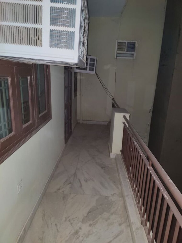 Balcony, sector 47 2 Bedroom 700 Sq.Ft. Builder Floor In Sector 47 Gurgaon 10749730