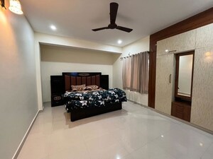 3 BHK Builder Floor For Rent in Karanpur
