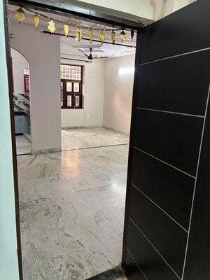 Staircase in 2 BHK Builder Floor at Sector 47 – for Rent