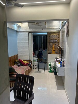 1 BHK Apartment For Rent in Omkar Vive, Kurla