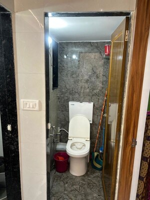 Furnished Amenities in 1 BHK Apartment at Omkar Vive, Kurla – for Rent