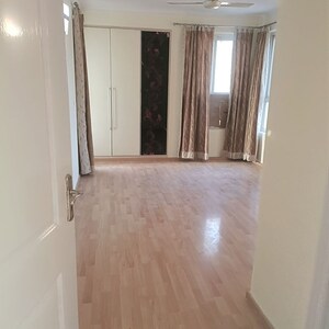 2 BHK Apartment For Sale in M3M Marina, Sector 68