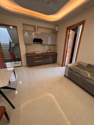 Staircase in 1 BHK Builder Floor at Sector 38 – for Rent