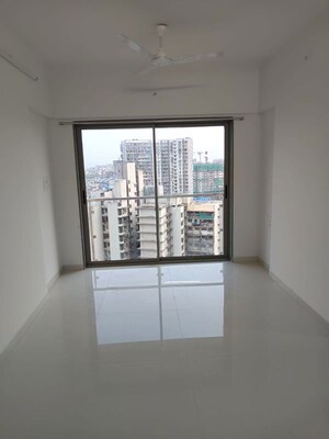 Room in 1 BHK Apartment at Je And Vee Shiv Krupa, Malad East – for Rent