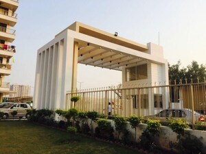 2 BHK Apartment – Exterior View View at Vip Road - for Sale