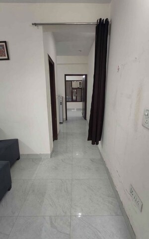 Room in 2 BHK Builder Floor at Ramesh Nagar – for Rent