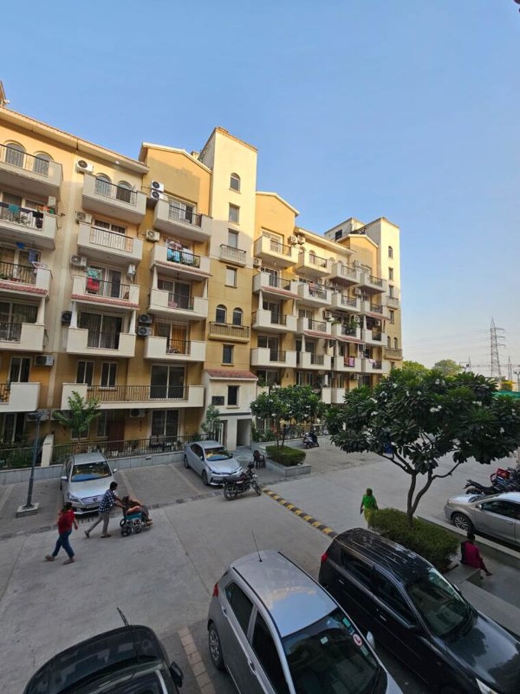 Exterior View, emaar-emerald-floors-premier 3.5 Bedroom 1650 Sq.Ft. Apartment In Sector 65 Gurgaon 10749904