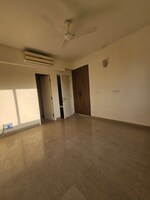 4 BHK +  1975 Sq.Ft. Apartment in Emaar Emerald Floors Premier