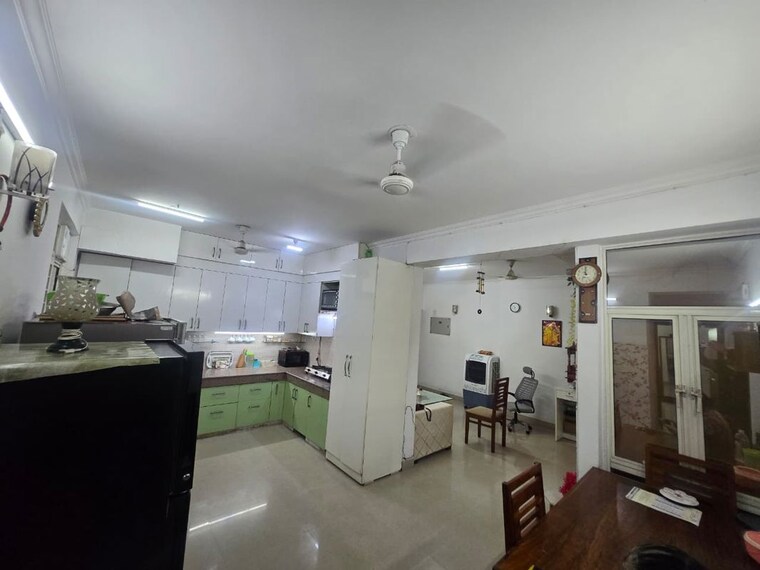 Team Area, supertech-ecociti 3 Bedroom 1595 Sq.Ft. Apartment In Sector 137 Noida 10749931