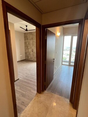 Room in 2 BHK Apartment at Emaar Digi Homes, Sector 62 – for Rent