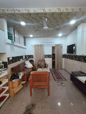 Living Room in 1 BHK Builder Floor at Sant Nagar – for Rent