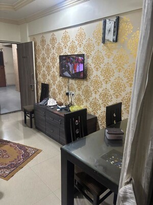 Room in 2 BHK Apartment at Sector 5 Ghansoli – for Rent