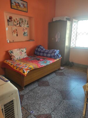 Bedroom in 4 BHK Independent House at Adhoiwala – for Sale