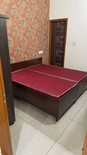 2 BHK Apartment For Rent in Bhago Majra Road