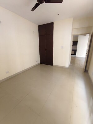 Room in 3 BHK Apartment at LandCraft River Heights, Raj Nagar Extension – for Rent
